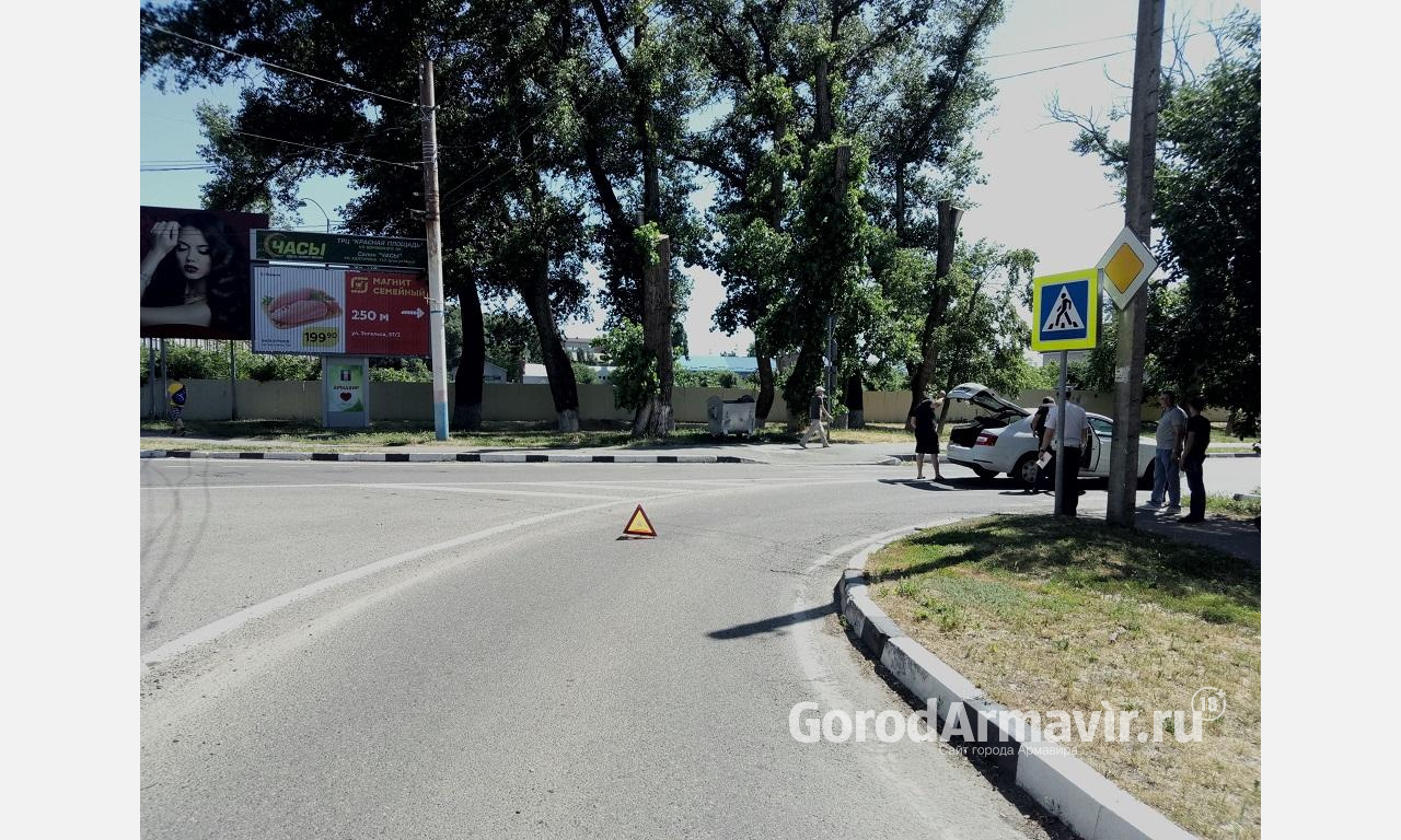 В Армавире водитель сбил 80-летнего пенсионера на пешеходном переходе 