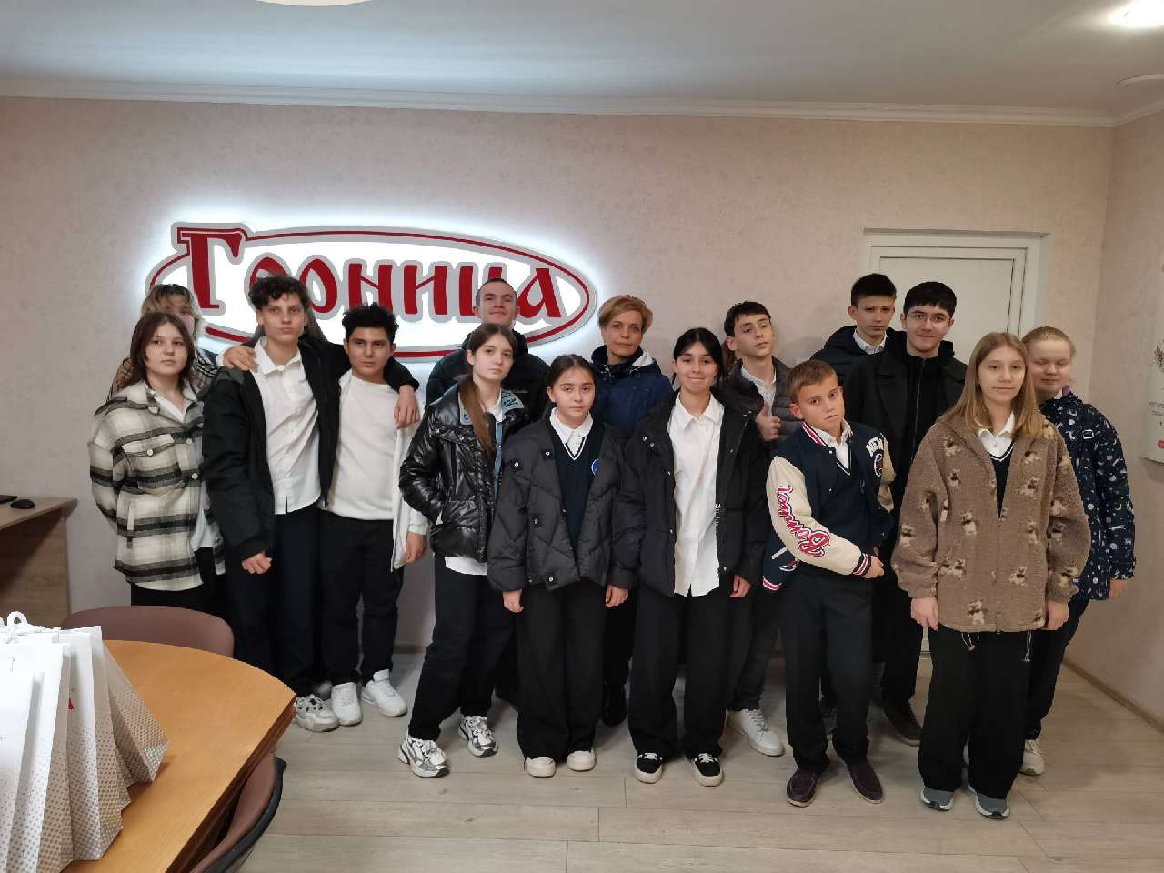 В Армавире на предприятиях «Горница» и «Эдельвейс Плюс» прошли профориентационные туры для школьников