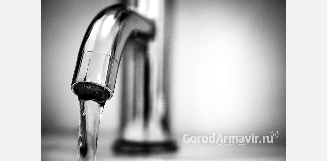 Прокуратура заставила чиновников отремонтировать водопровод в одном из домов Армавира 