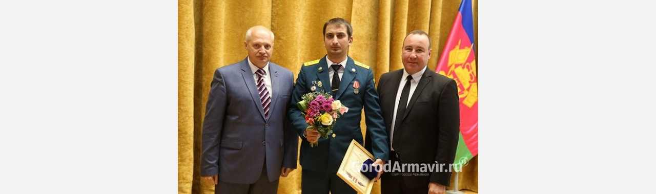 Лучший спасатель живет в нашем городе