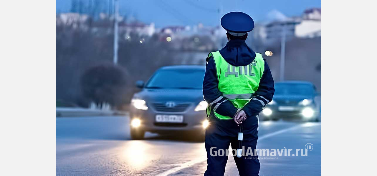 В Армавире за неделю 23 водителя оштрафованы за проезд на красный свет светофора